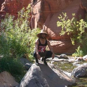 Meet your Posher, Thomas